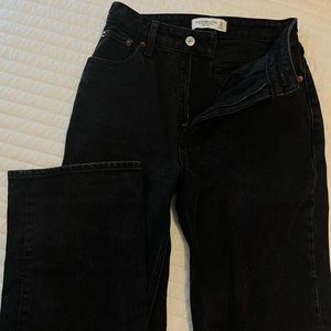 Abercrombie straight leg jean